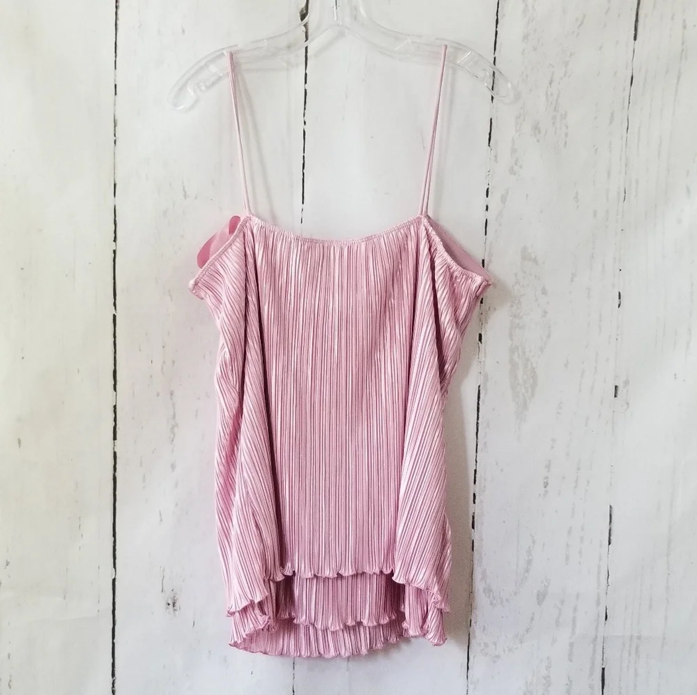 Women's Plus Size Pleated Pink Tank Top - Picture 2 of 8